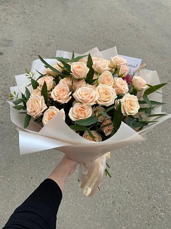 Букет Кремовые розы Латте в Лидино